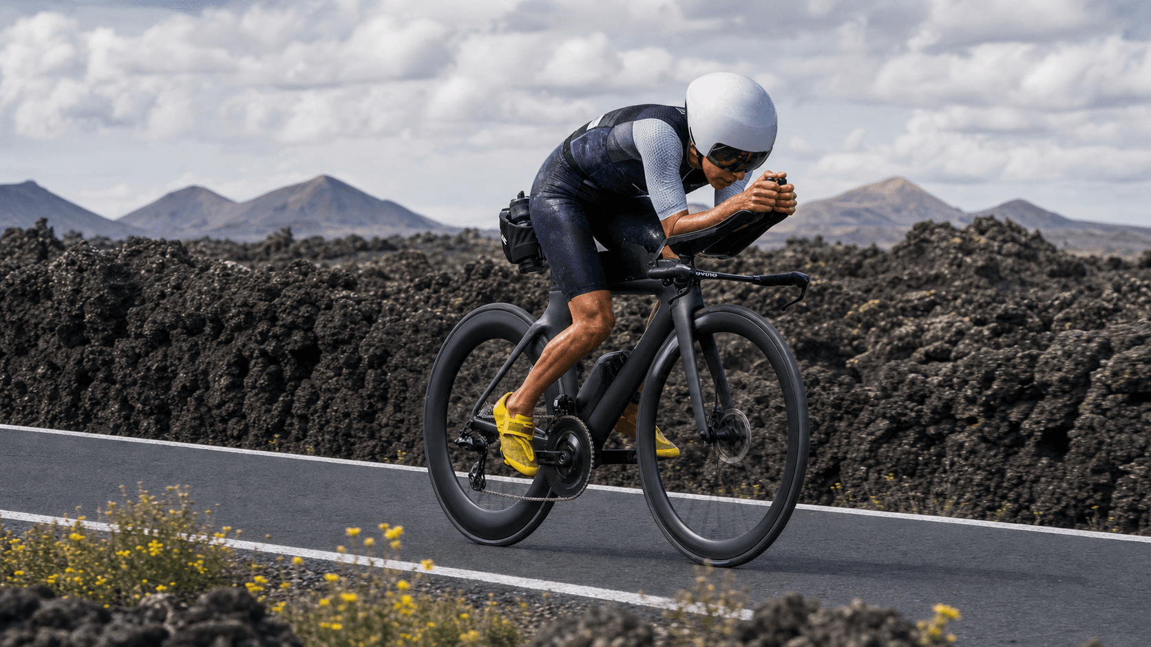IRONMAN Lanzarote 2026: Laidlow and Charles-Barclay win — illustrative editorial cover image
