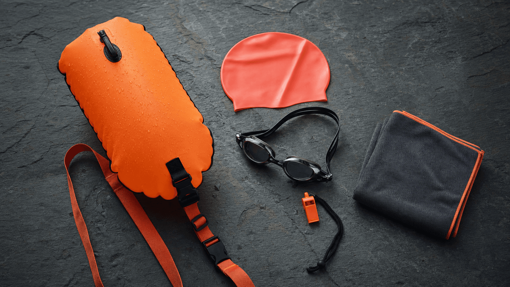 Tow floats for open-water swim training: when they help (and when they don't)